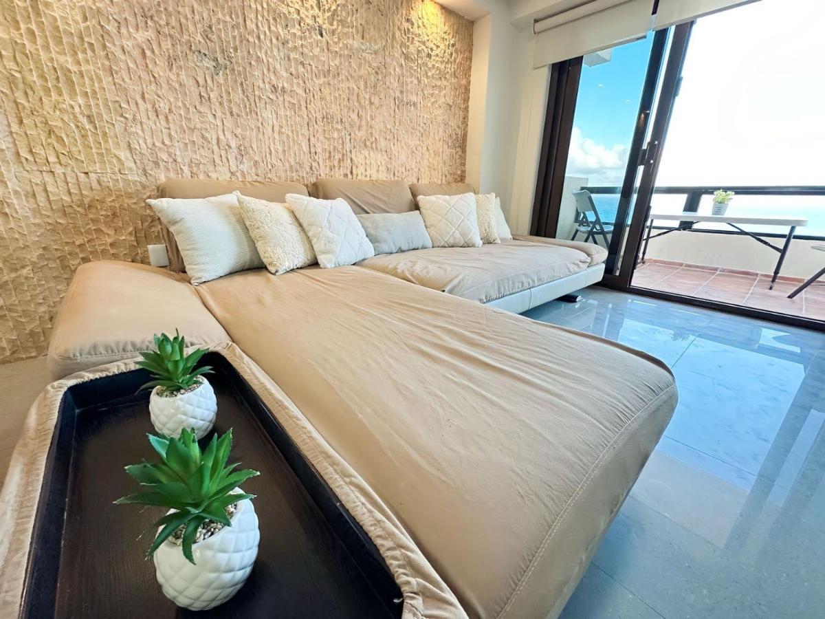 Amazing Beachfront Apartment แคนคูน ภายนอก รูปภาพ