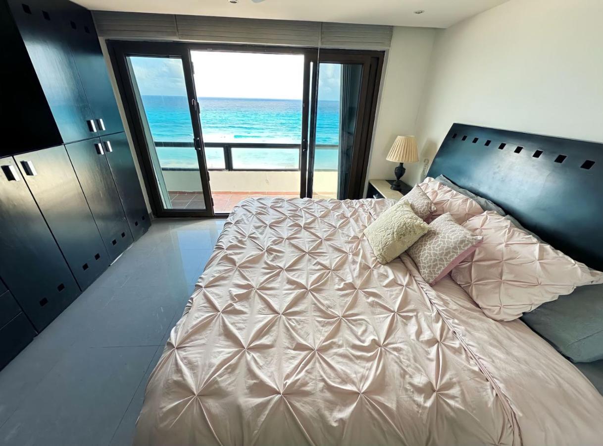 Amazing Beachfront Apartment แคนคูน ภายนอก รูปภาพ