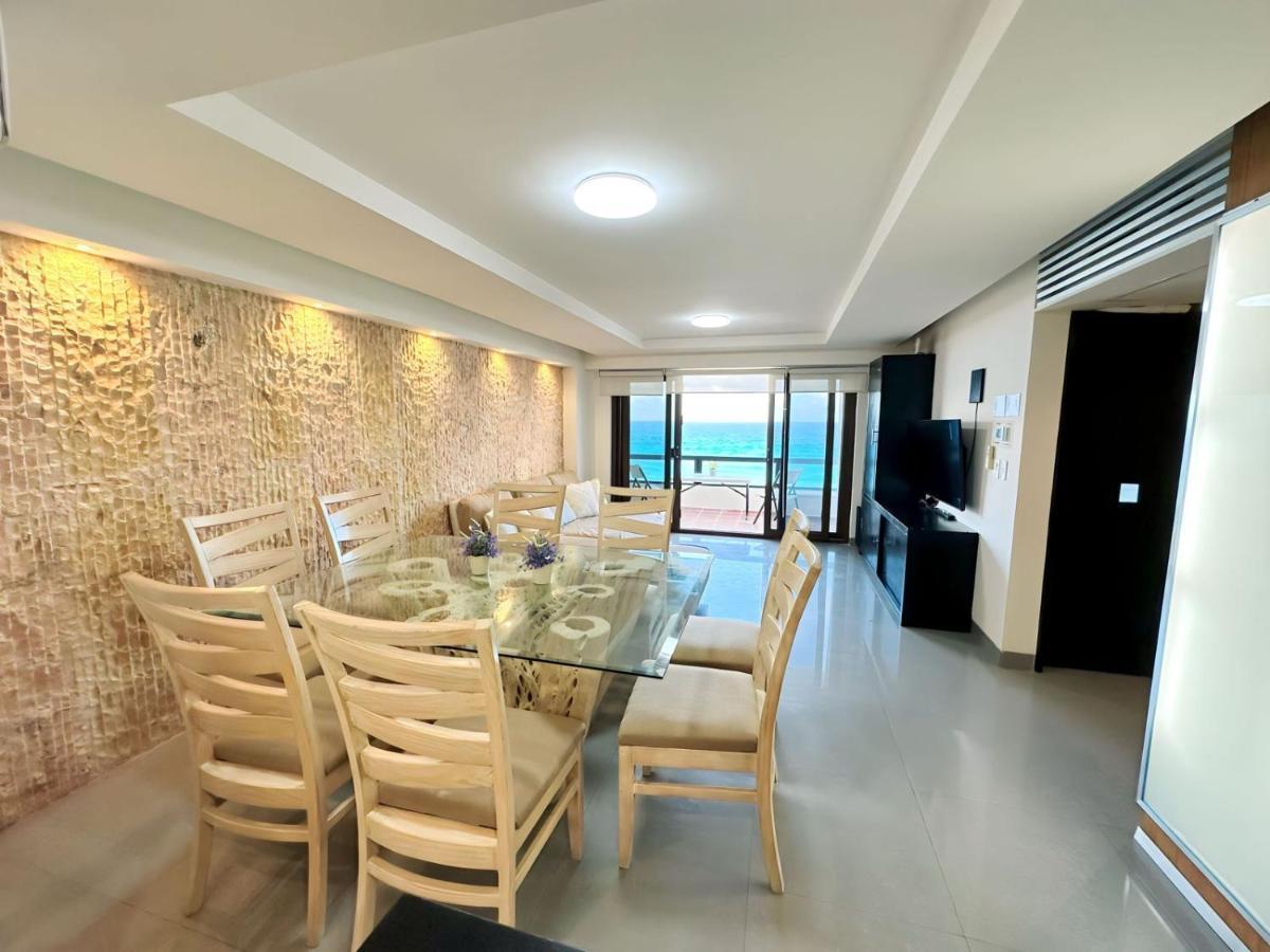 Amazing Beachfront Apartment แคนคูน ภายนอก รูปภาพ