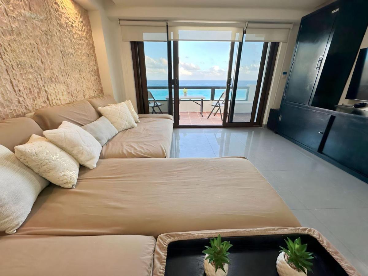 Amazing Beachfront Apartment แคนคูน ภายนอก รูปภาพ